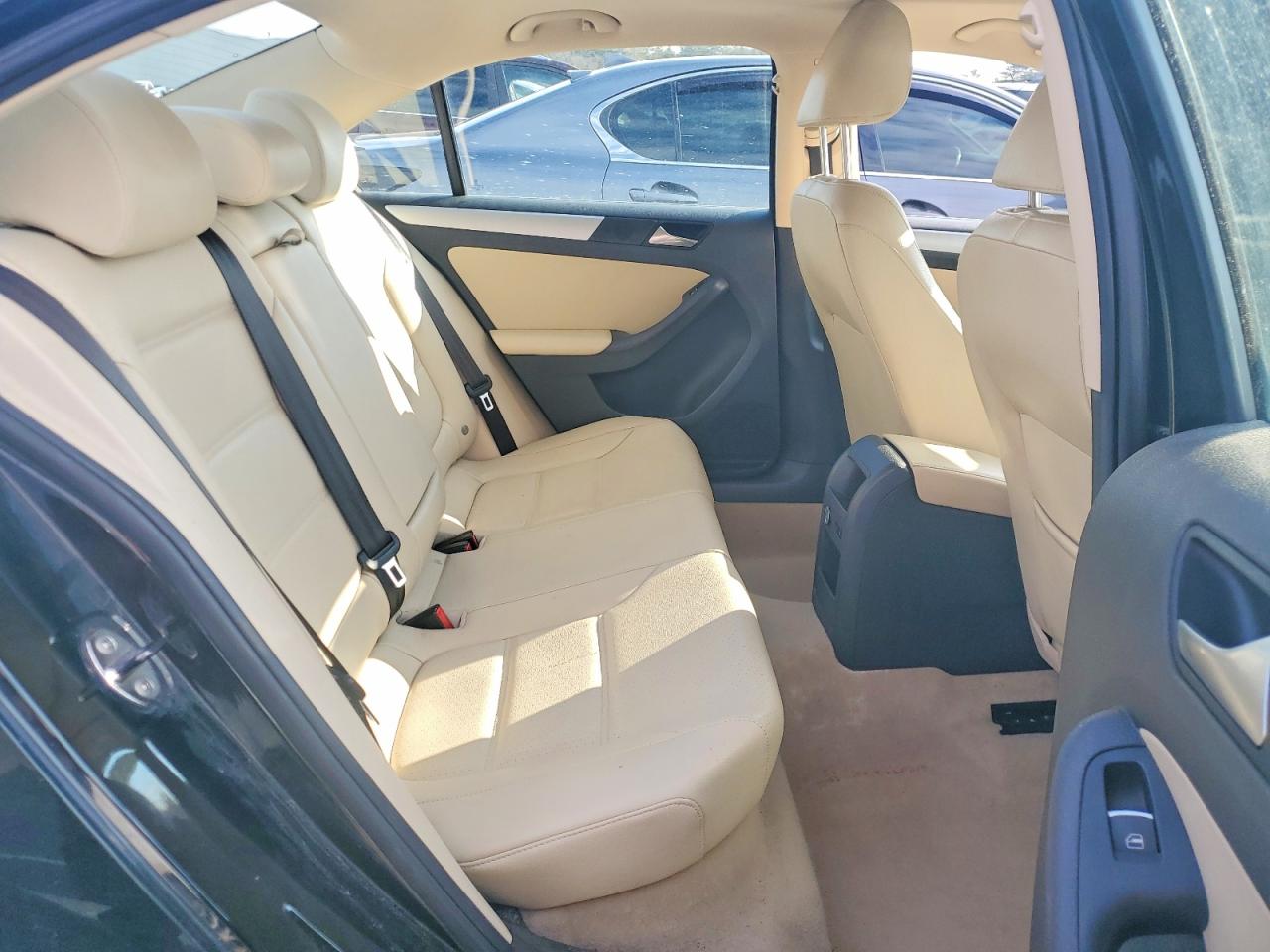 2013 VOLKSWAGEN JETTA SE photo 10