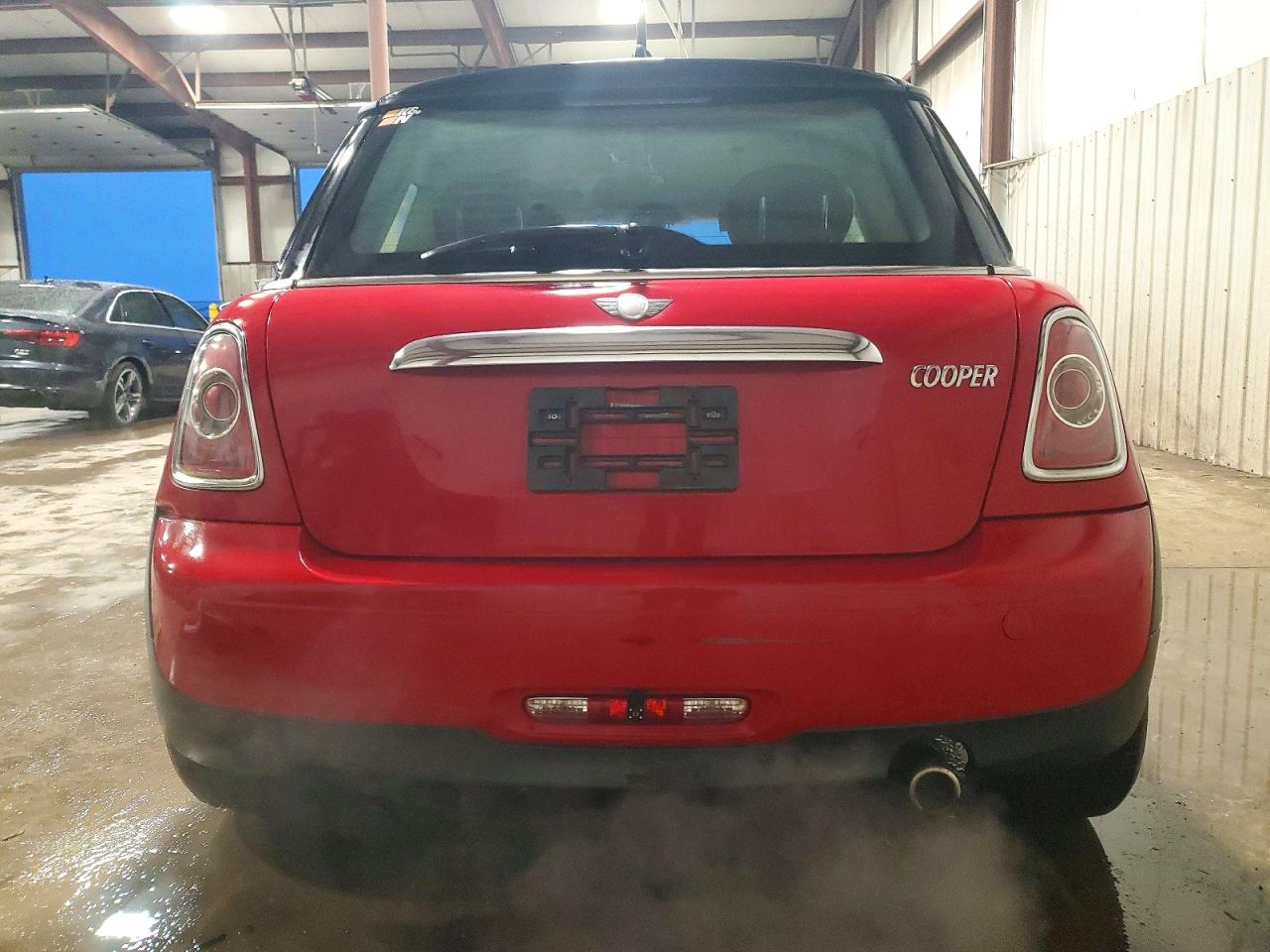 2012 MINI COOPER photo 6