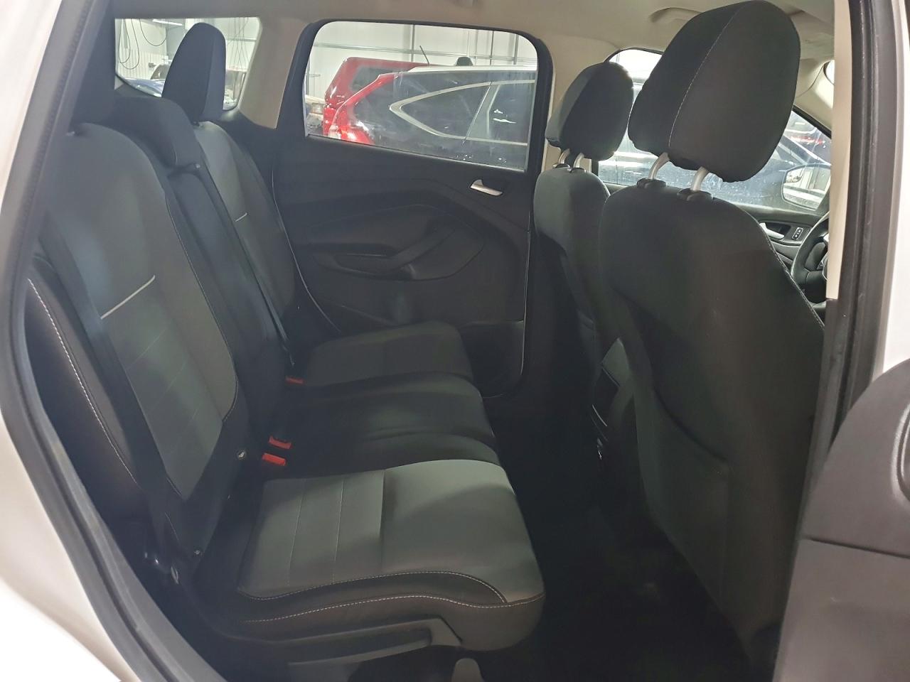 2014 FORD ESCAPE SE photo 31