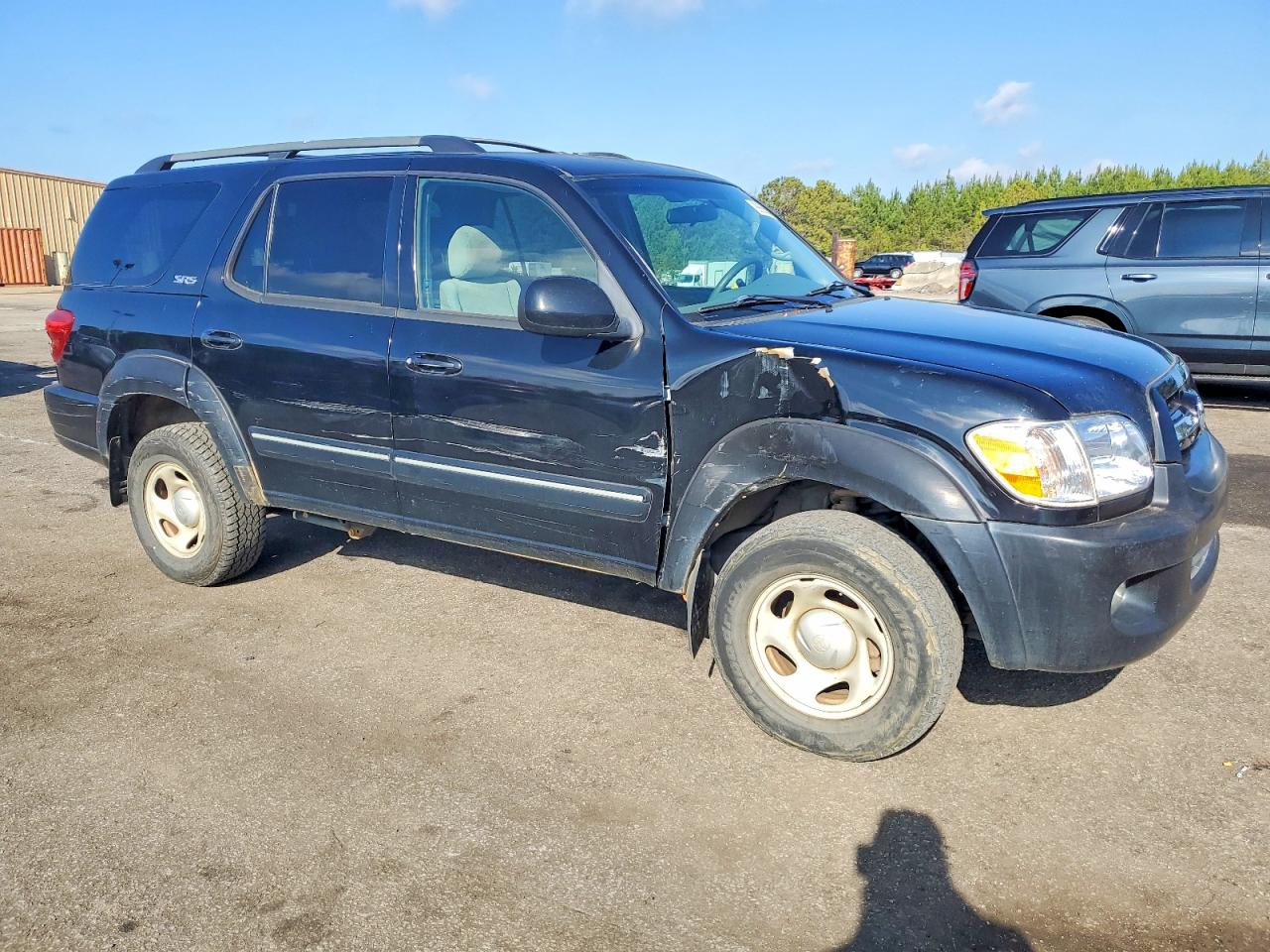 2005 TOYOTA SEQUOIA SR5 photo 4