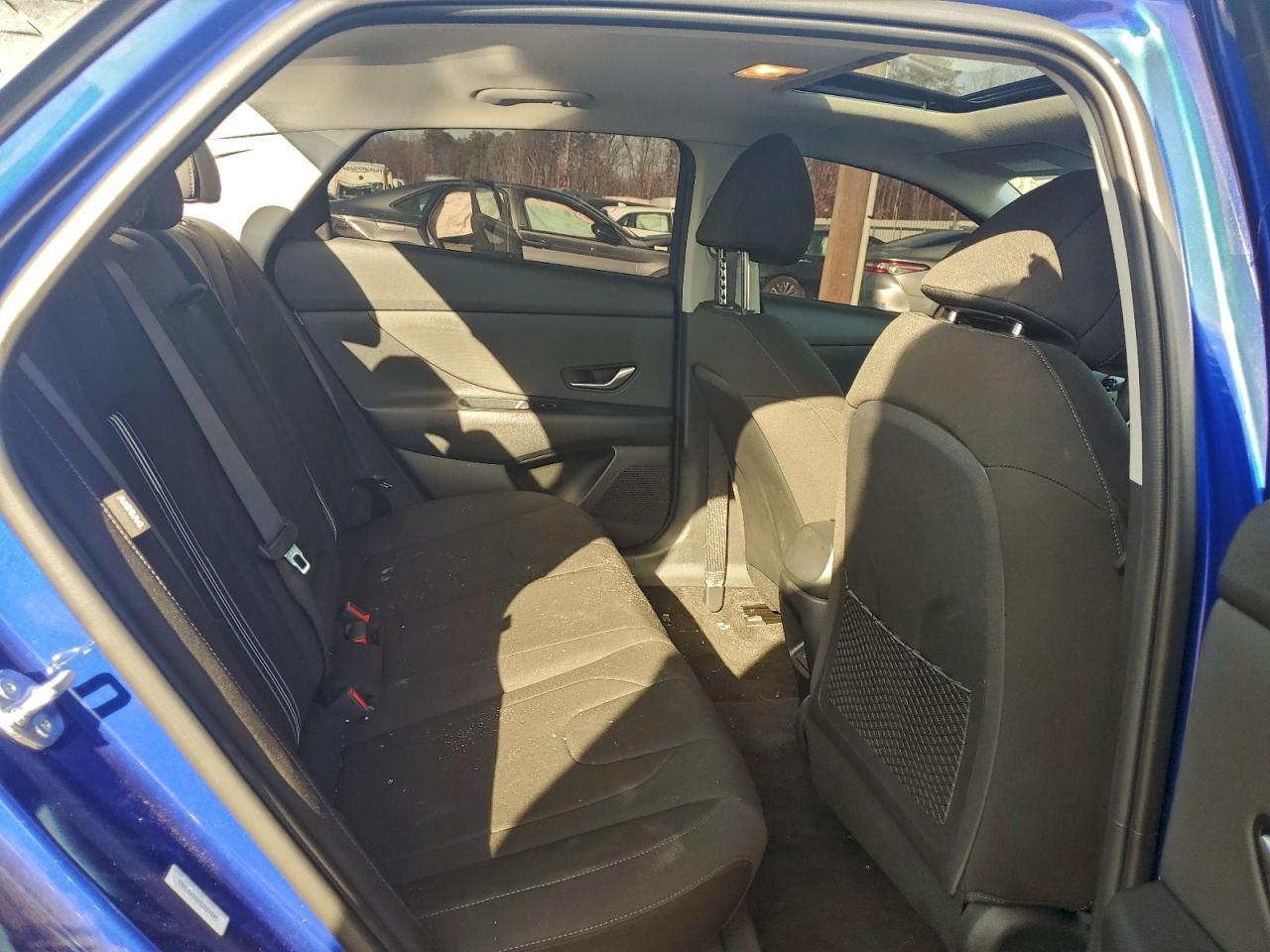 2025 HYUNDAI ELANTRA SEL photo 10