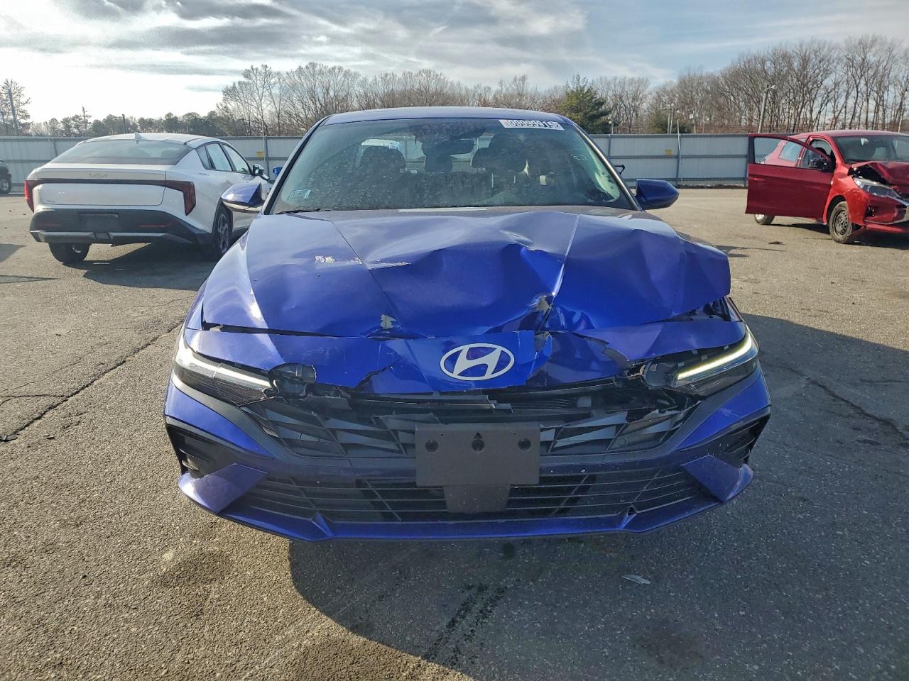 2025 HYUNDAI ELANTRA SEL photo 5