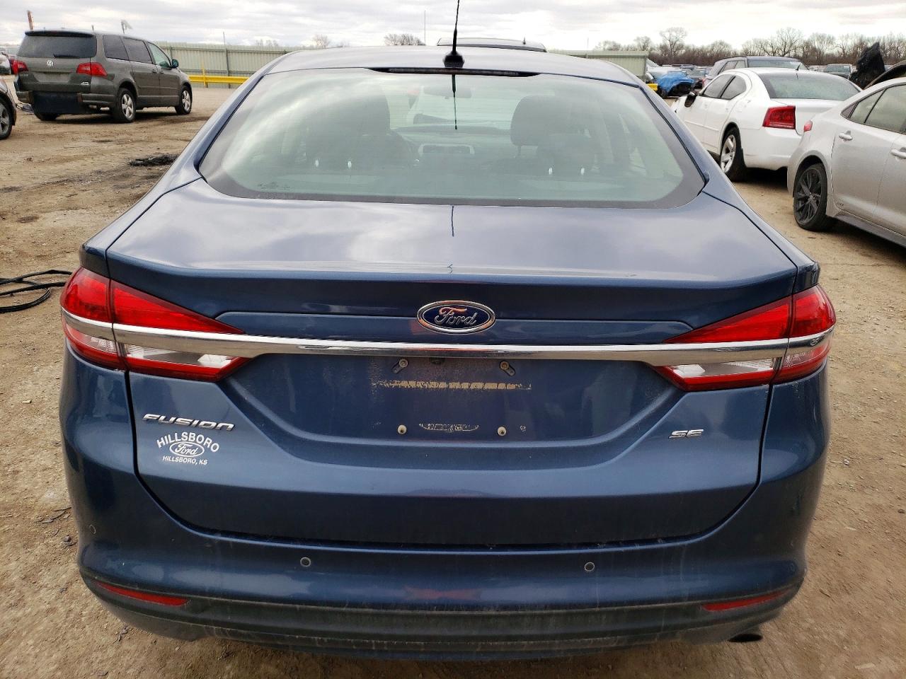 2018 FORD FUSION SE photo 6