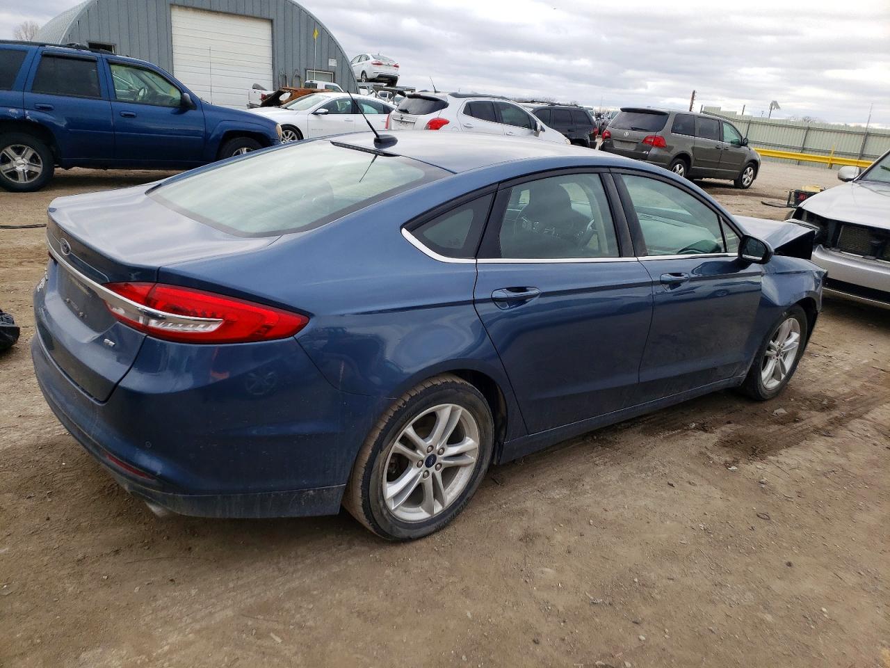 2018 FORD FUSION SE photo 3