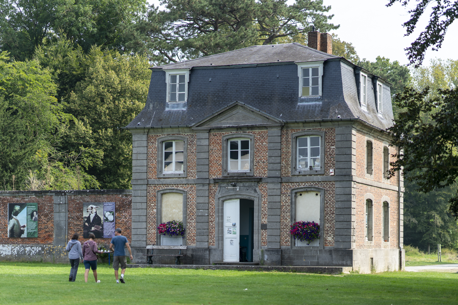 Photo du CIE d'Enghien