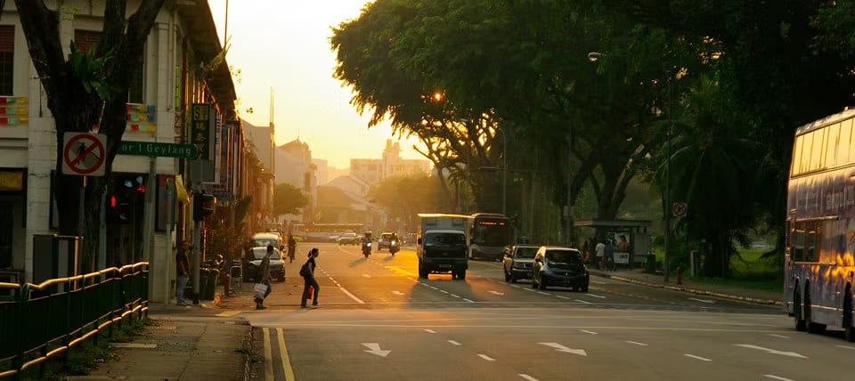 Успеть везде, Singapore