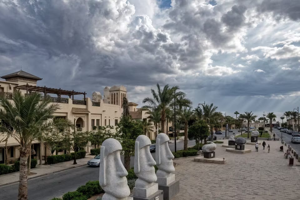 Арт-променад Алдау, Hurghada