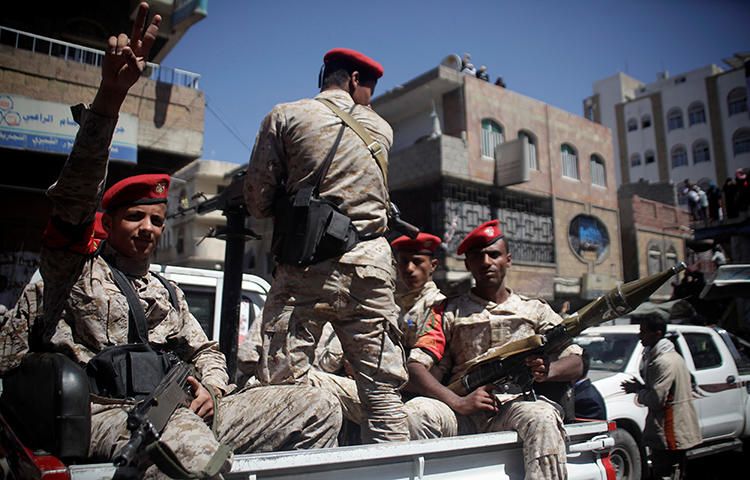 Yemen journalist arrested by government military forces