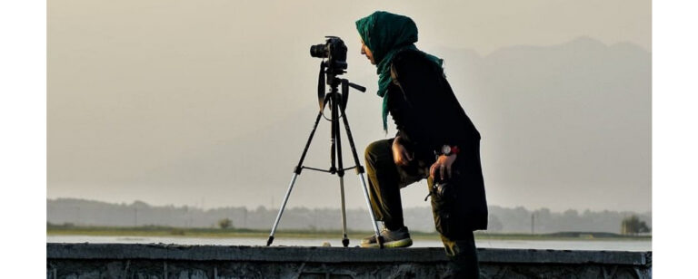 RSF félicite la photojournaliste cachemirie Masrat Zahra, lauréate du prix Peter Mackler 2020