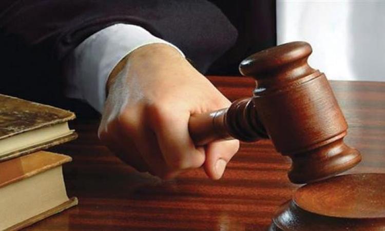 خلال مايو ويونيو.. تأييد إخلاء سبيل مواطن الإيجور بلال عبد الكريم، حبس سلمى الشيمي سنتين، القبض والتحقيق مع أقارب “طنطاوي” المرشح المحتمل لرئاسة الجمهورية، المحكمة تلزم شركة “بتروچيت” بتعويض أحد العمال لفصله تعسفيًا، ترحيل لاجئ تشادي بعد القبض عليه