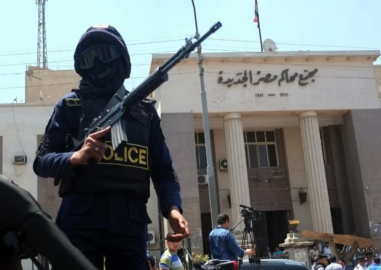 Egypt: Hundreds of political detainees, overdue for release, instead referred to terrorism courts by Supreme State Security Prosecution