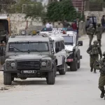 فلسطين: مخيم قلنديا يشهد إصابات واعتقال مواطنة خلال اقتحام الاحتلال الإسرائيلي
