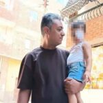حفرة حولت حياة “مرح” إلى مأساة، طفلة تفقد بصرها بعد تشخيص خاطئ وغدا تدخل غرفة العمليات لاستئصال عينها