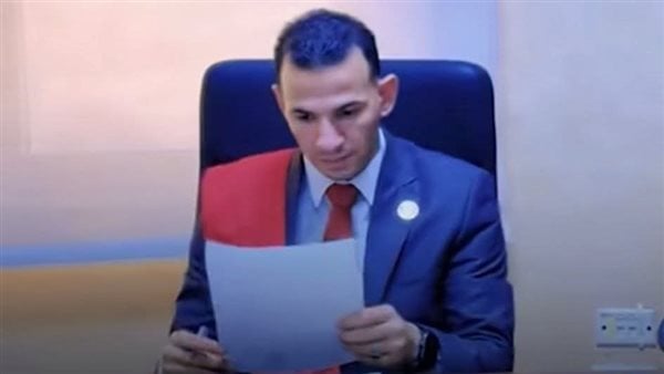 القبض على صاحب مطبعة طبع كروتًا شخصية لـ المستشار المزيف منتحل صفة قاضٍ بمجلس الدولة