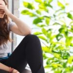 اكتئاب الصيف.. كيف تصنع السوشيال ميديا شعورًا بالحزن رغم أجواء الإجازات؟| خبير يوضح (خاص)
