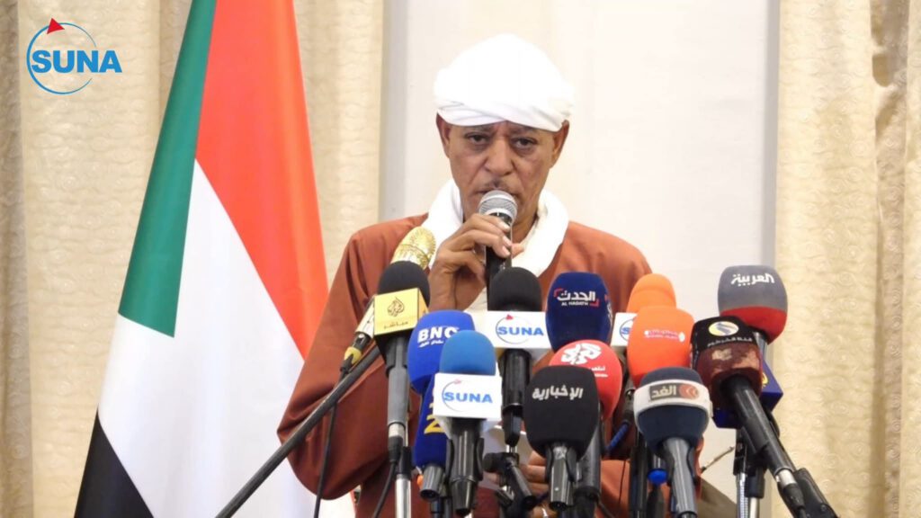 هلال يدعو أبناء المحاميد إلى الانسحاب من القتال