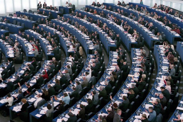 الأورومتوسطي لوزراء خارجية أوروبيين: اضغطوا على إسرائيل لإنهاء جريمة التجويع بغزة
