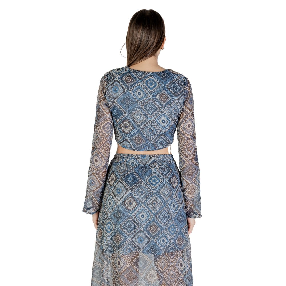 Only Blaues Oberteil aus recyceltem Polyester – Bild 2