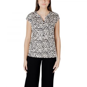 Street One T-Shirt aus cremefarbener Baumwolle