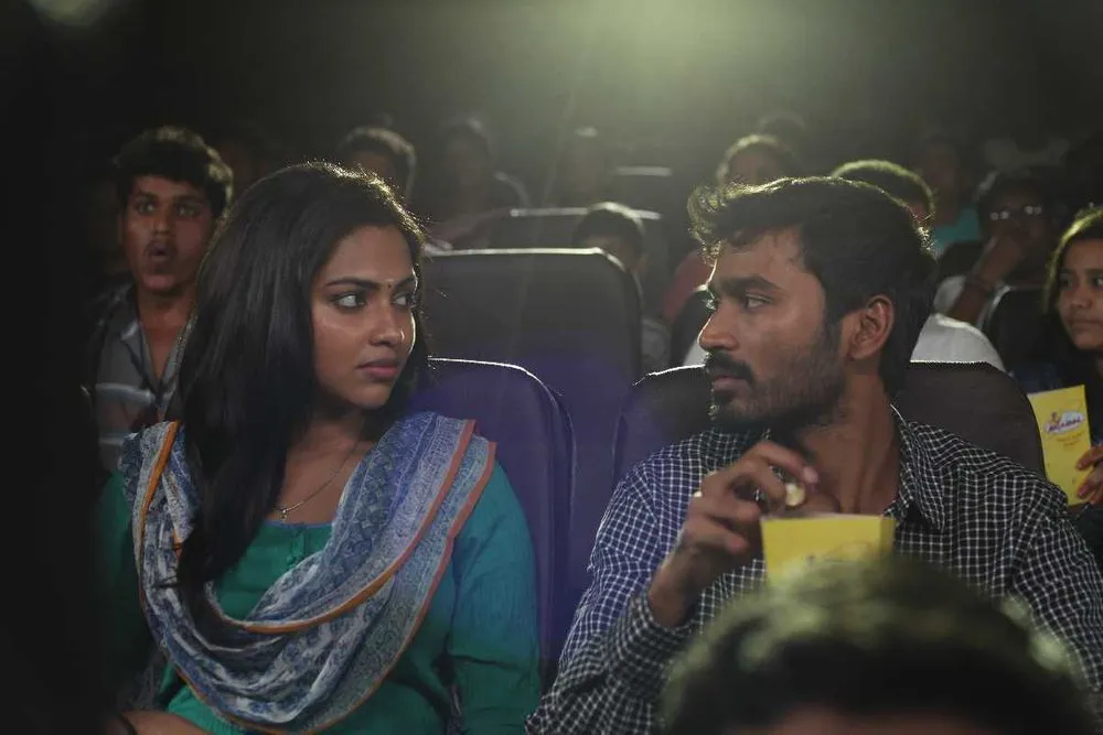 Photo 4 of Amala Paul