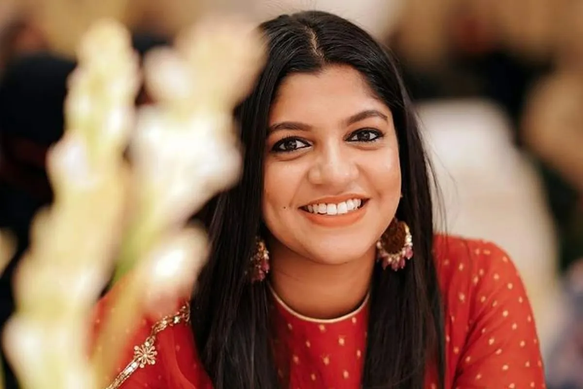Photo 2 of Aparna Balamurali 