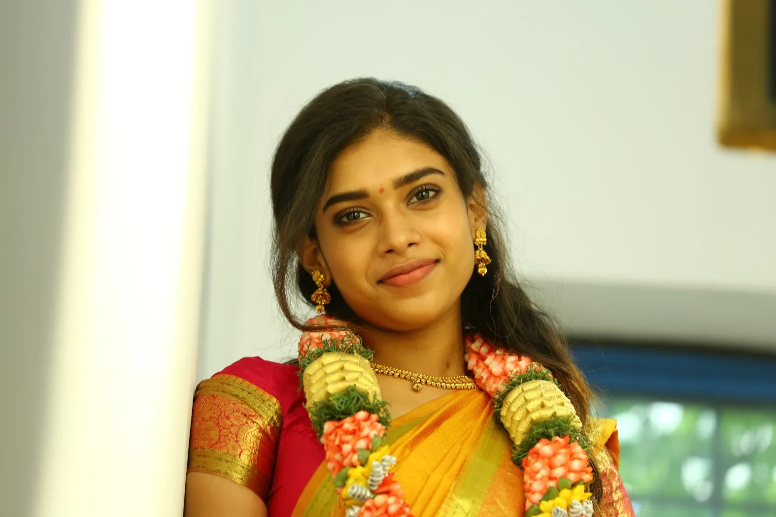 Photo 3 of Dushara Vijayan 