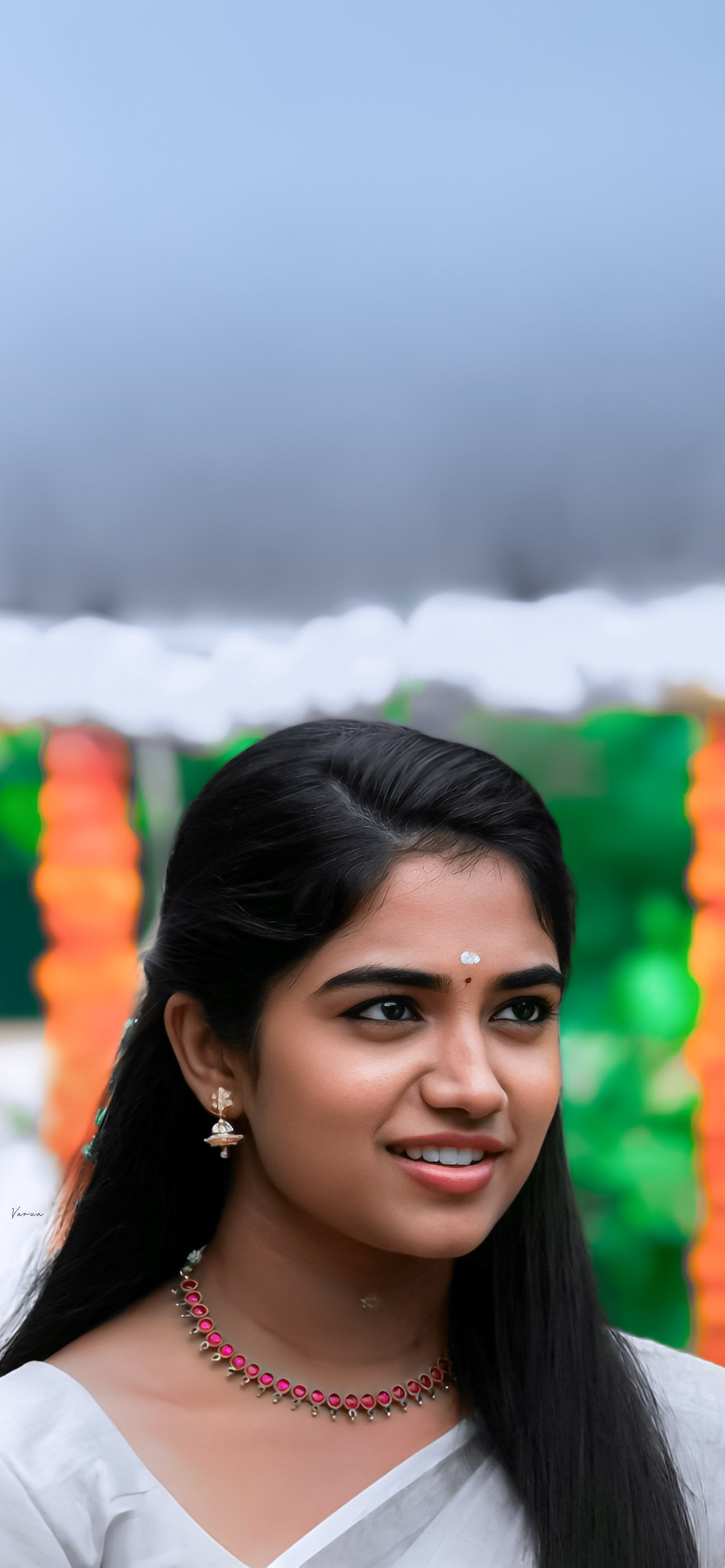Photo 2 of Malavika Manoj