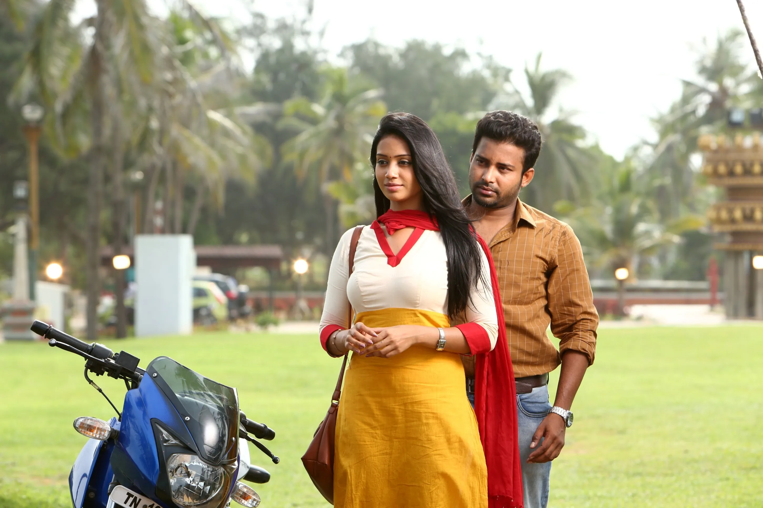 Photo 5 of Nivetha Pethuraj