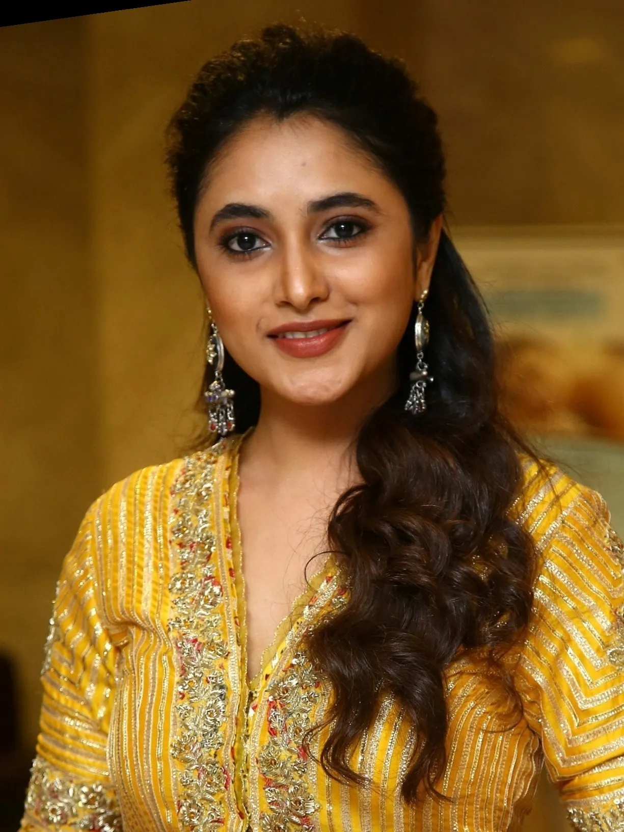 Photo 1 of Priyanka Arul Mohan 