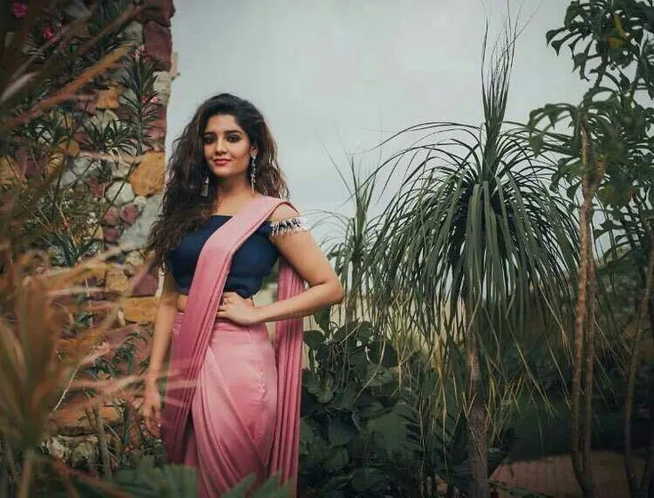 Photo 1 of Ritika Singh