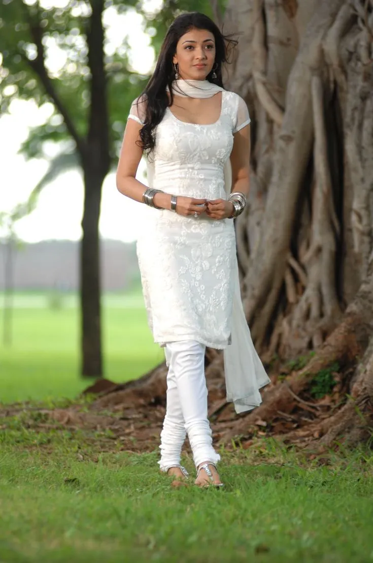 Photo 3 of Kajal Aggarwal