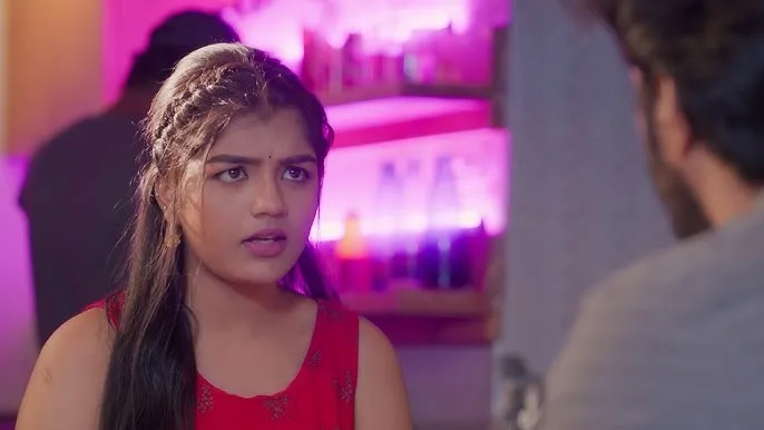 Photo 4 of Ini Oru Kadhal Seivom