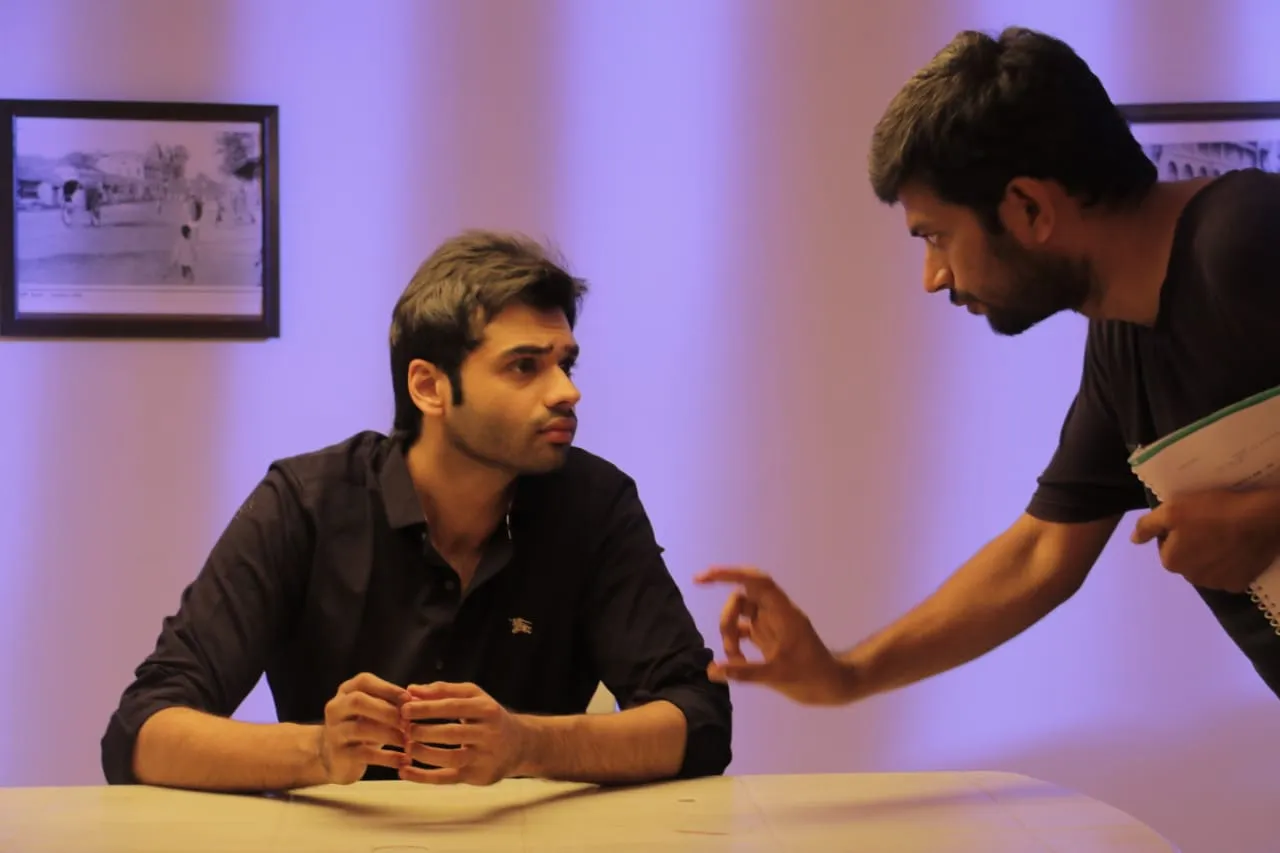 Photo 3 of Unarvugal Thodarkadhai 