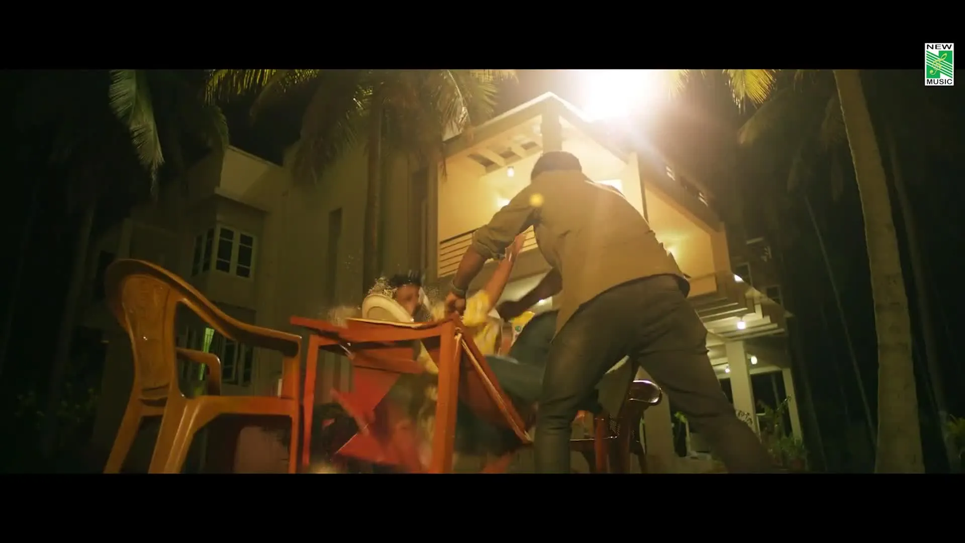 Photo 7 of Padikkadha Pakkangal