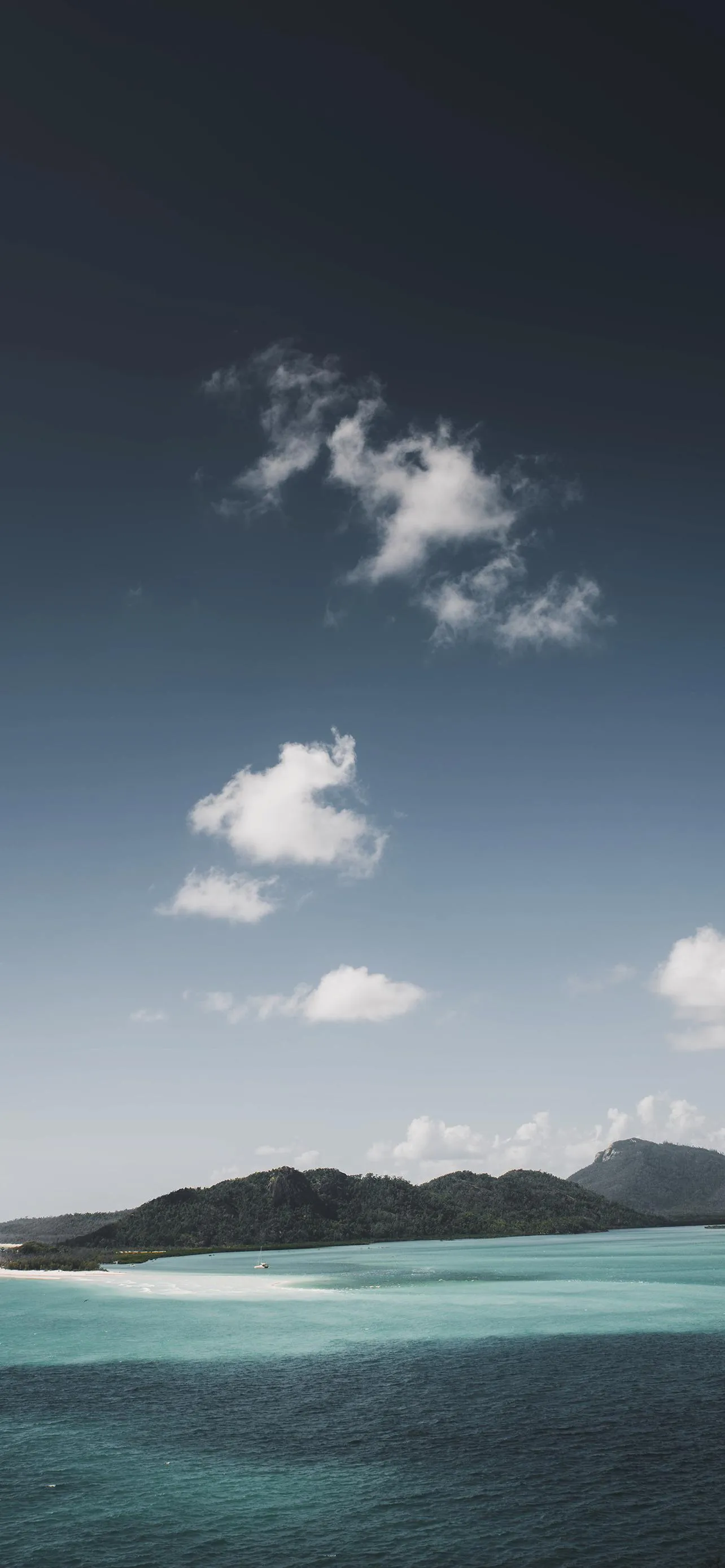 Calm Lake and Mountain View Morning Landscape Wallpaper