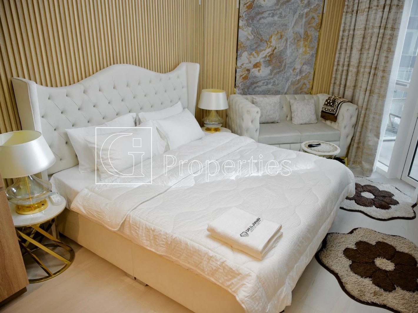 Furnished | Pool View | Close to Metro - 4