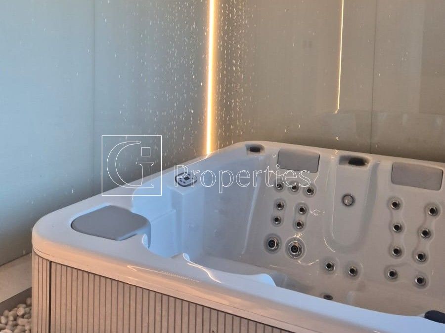 Brand New | Ready to Move | Vacant | Open view - 7