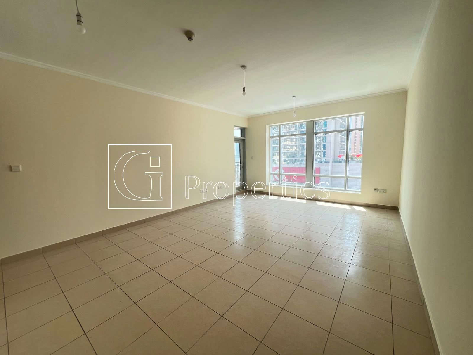 Ready to move | Big Layout | Close to amenities - 2