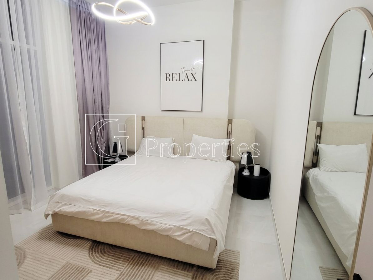 Fully Furnsihed | Brand New | Skyline View - 8