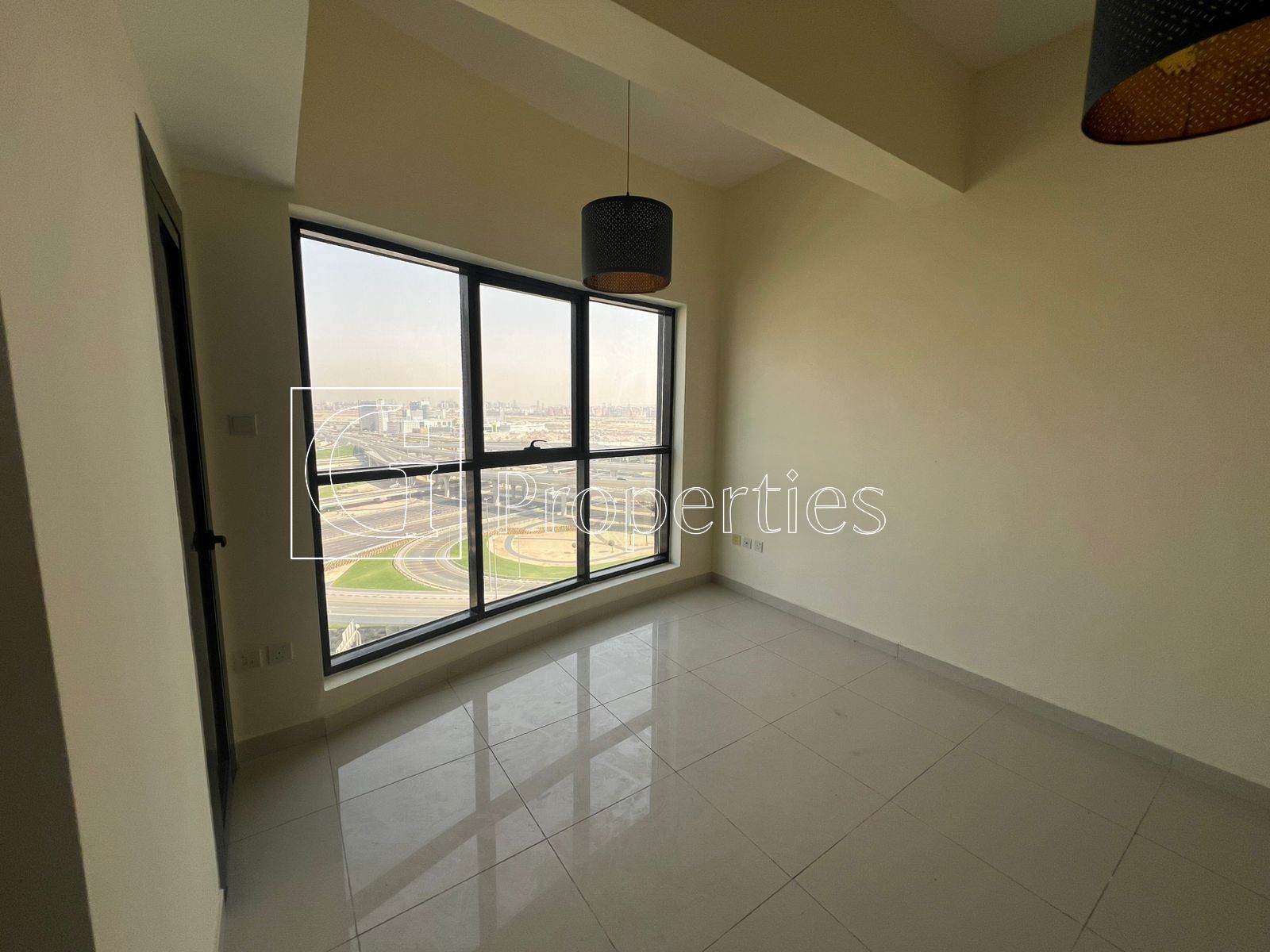 12 Cheques | Unfurnished | Price option - 2