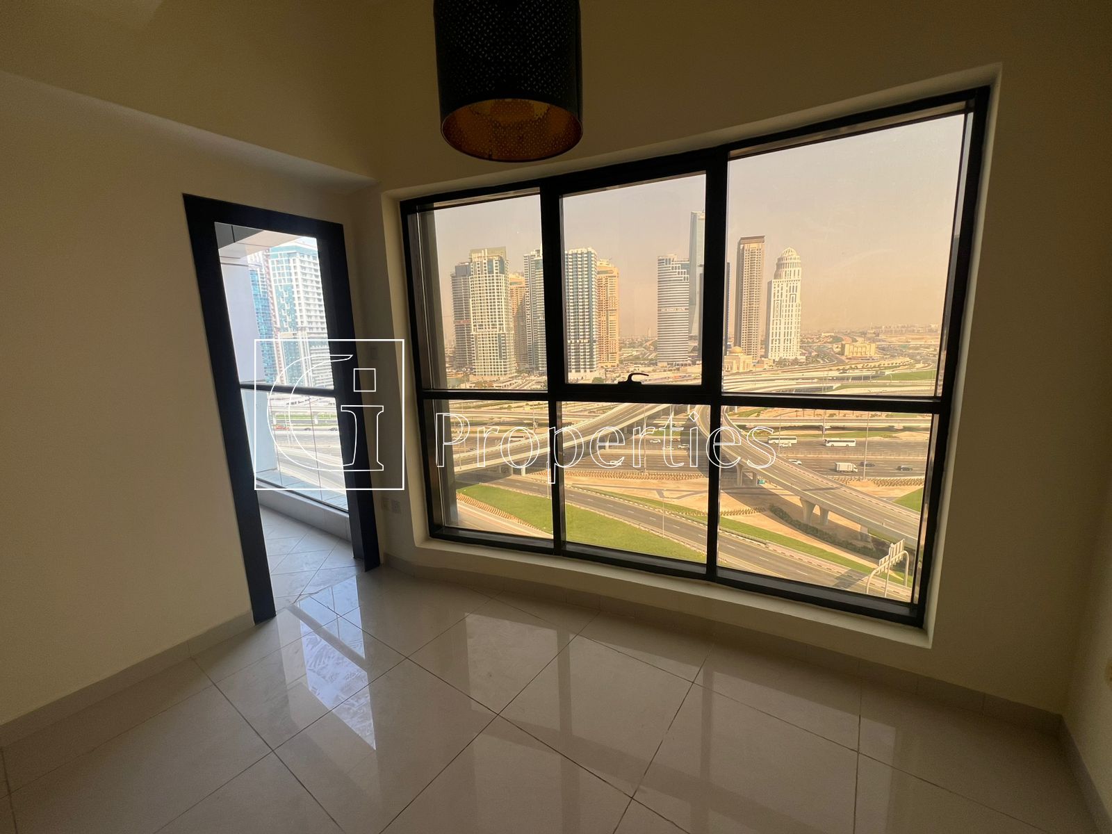 12 Cheques | Unfurnished | Price option - 3