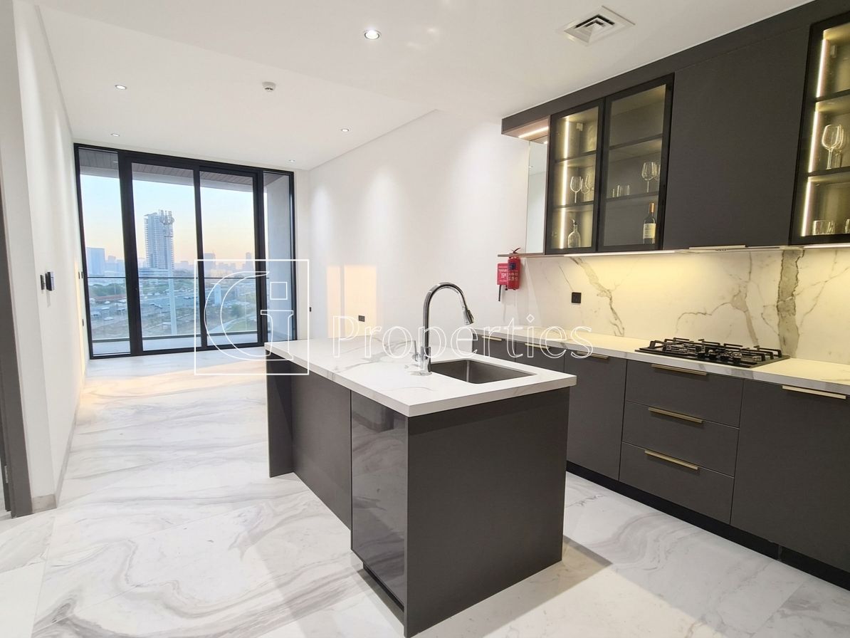 Park View | 2 Bed + Study | Ready to Move - 1