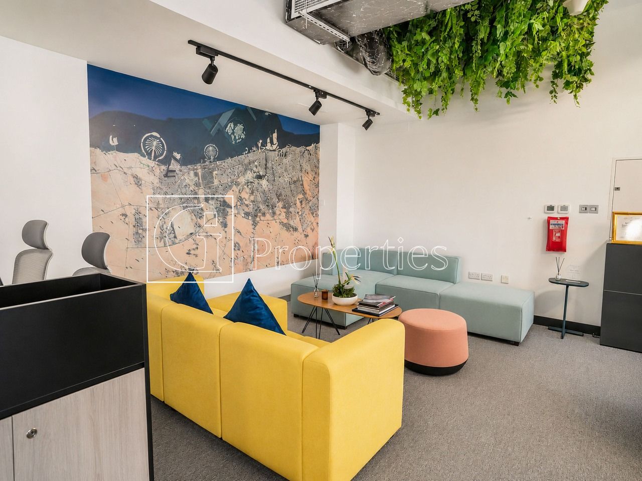 Vacant | Glass Partition | Prime Location - 2