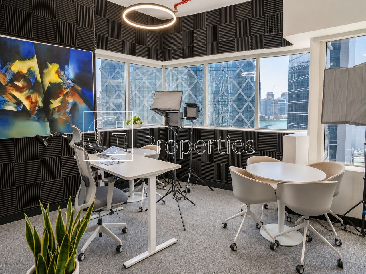 Vacant | Glass Partition | Prime Location - 7