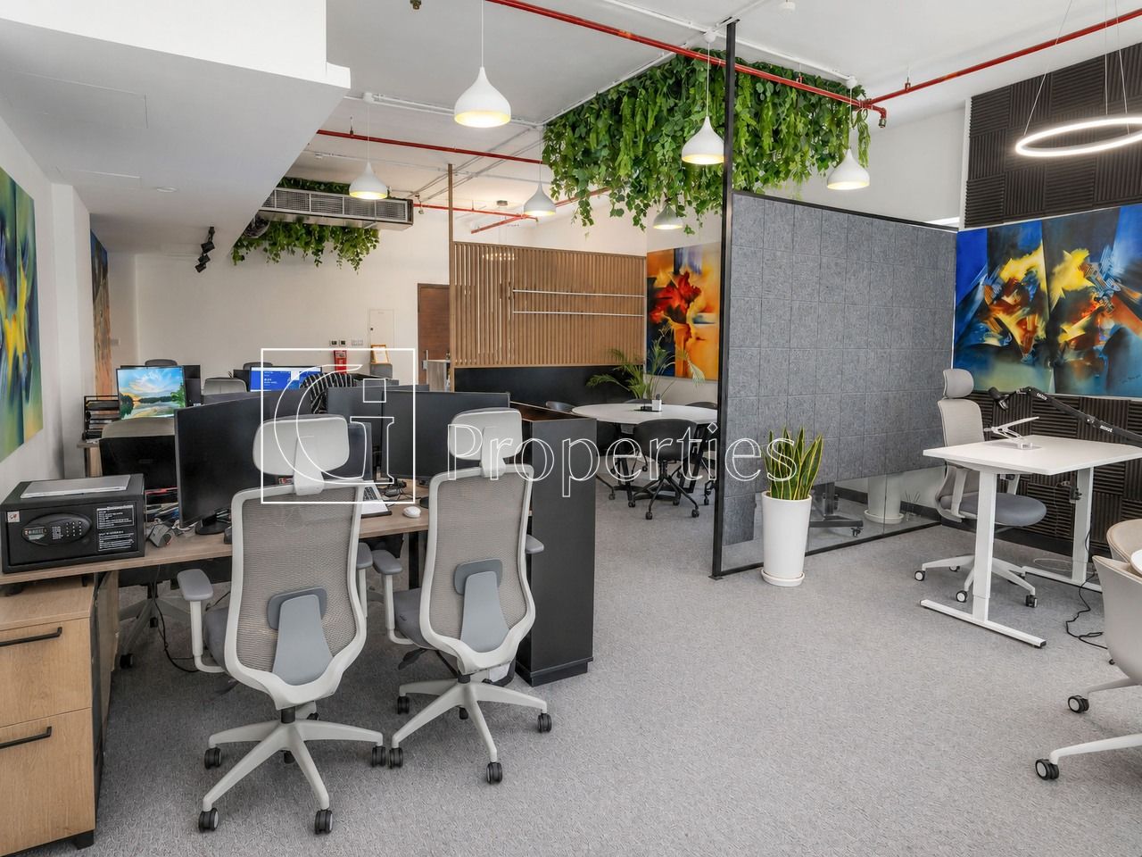 Vacant | Glass Partition | Prime Location - 8