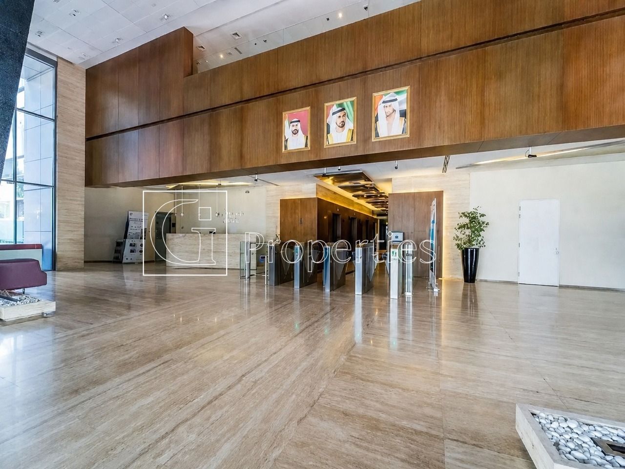 Vacant | Glass Partition | Prime Location - 9