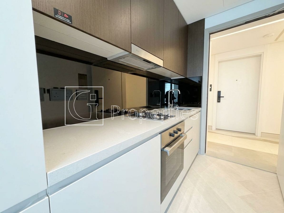 High Floor | Vacant | Brand New | Equipped Kitchen - 7