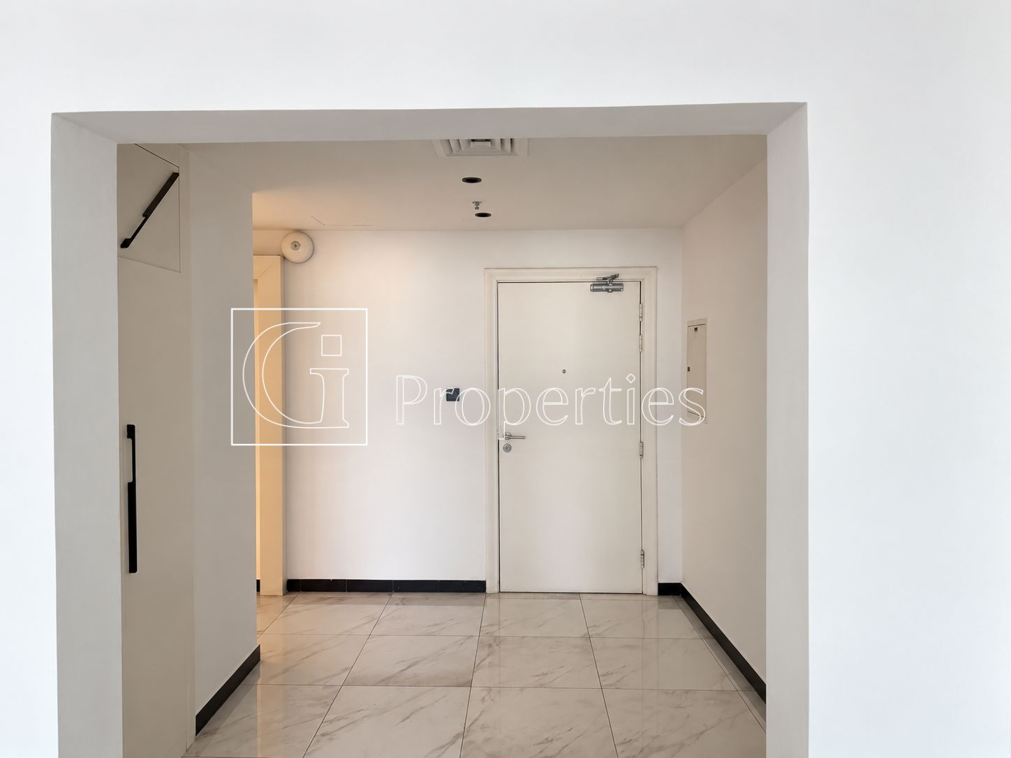 Upgraded | Furnished I Maid | High Floor - 3