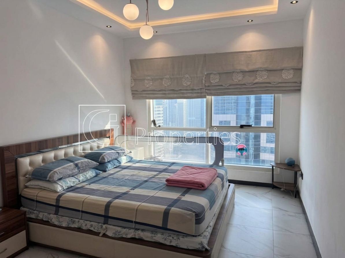 Upgraded | Furnished I Maid | High Floor - 7