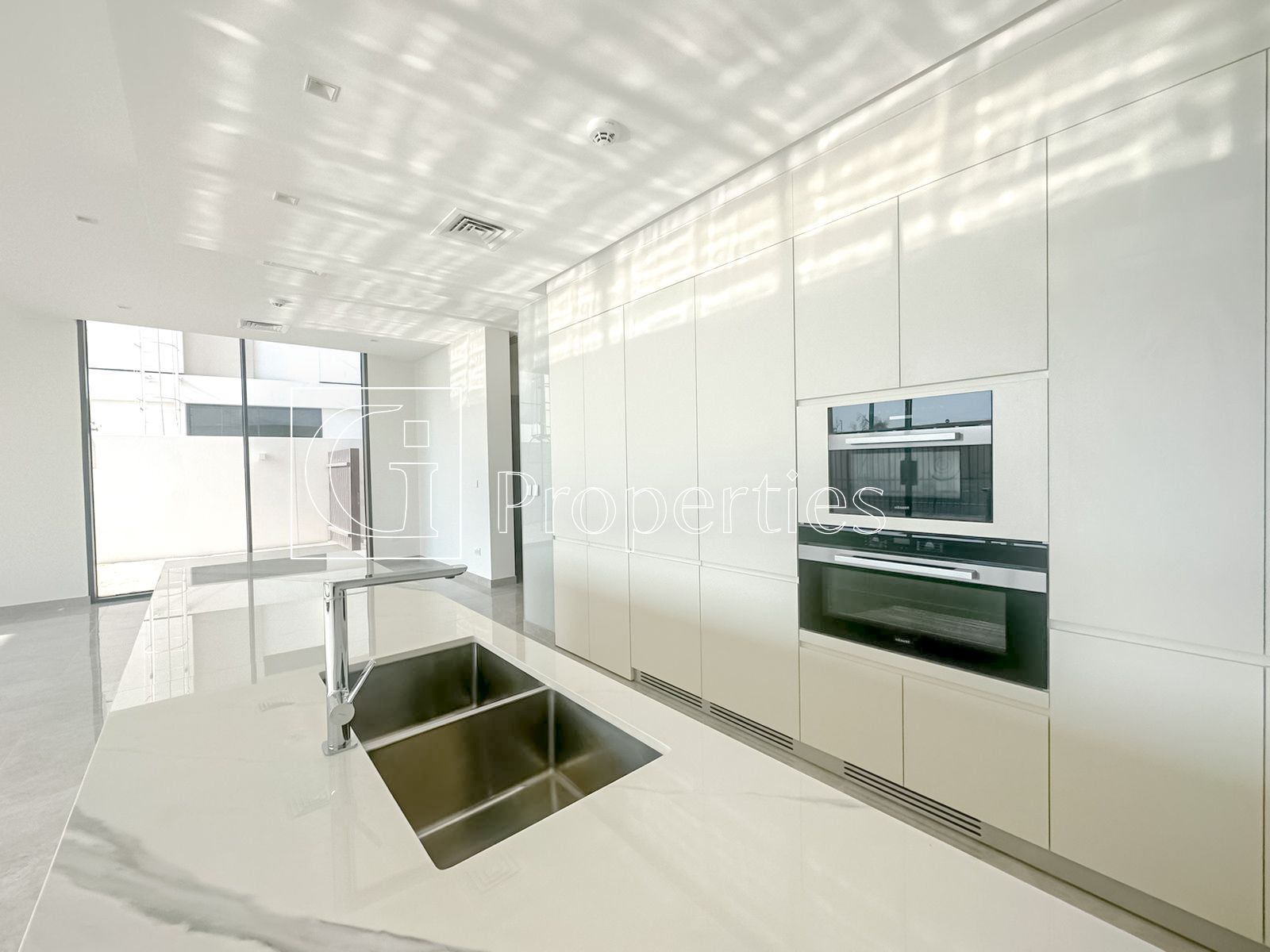Twin Villa | Spacious Layout | Burj Khalifa Facing - 3